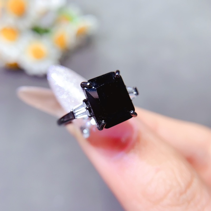 Jewelry Making University - Natual Rectangle Black Spinel Ring for